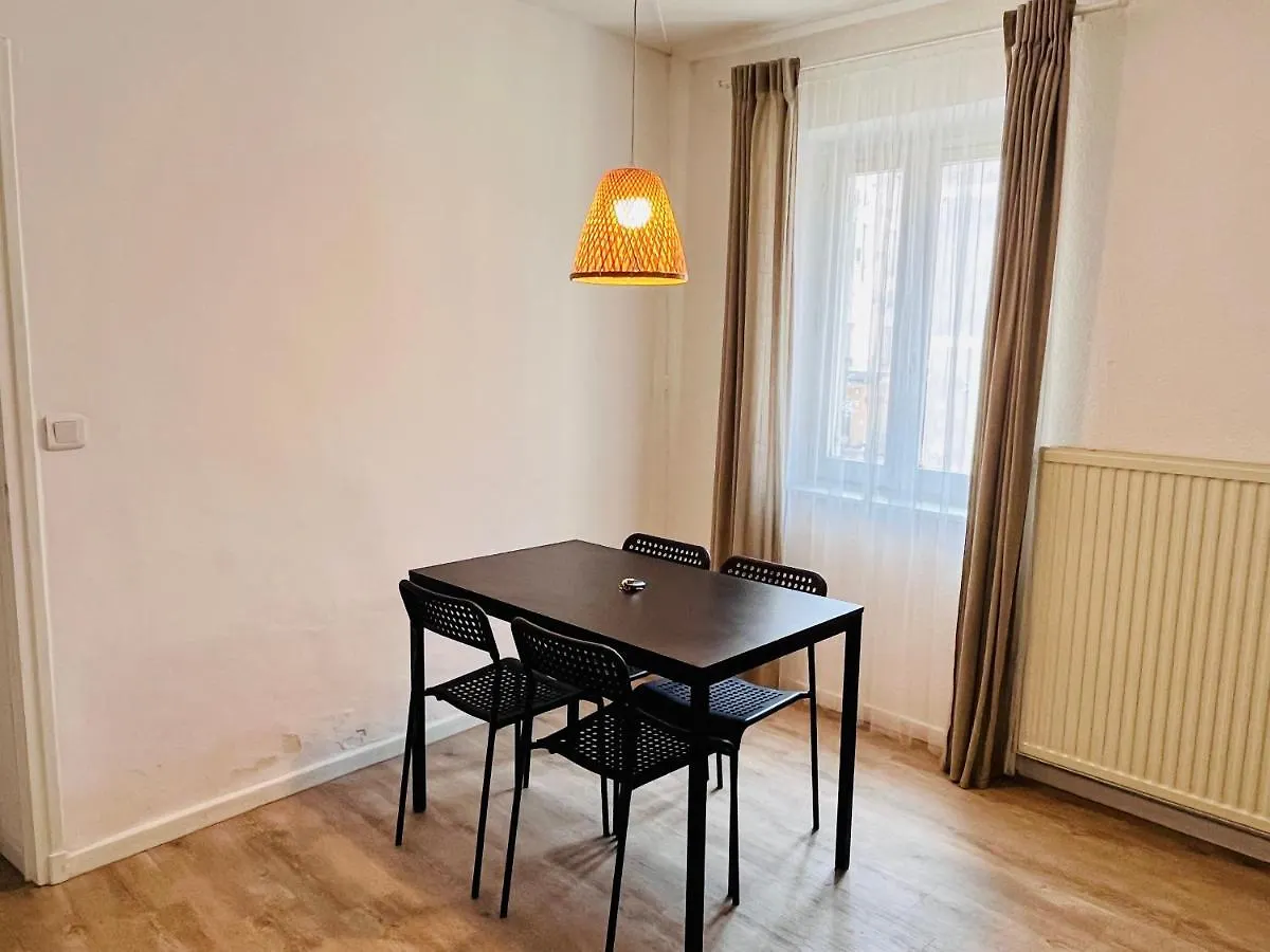 Appartement 50m2 intramuros-Parking privé gratuit-Netflix-Arrivée autonome!! Apartment 50m2-Free parking-Netflix-Self check in Aviñón 0*,  Francia